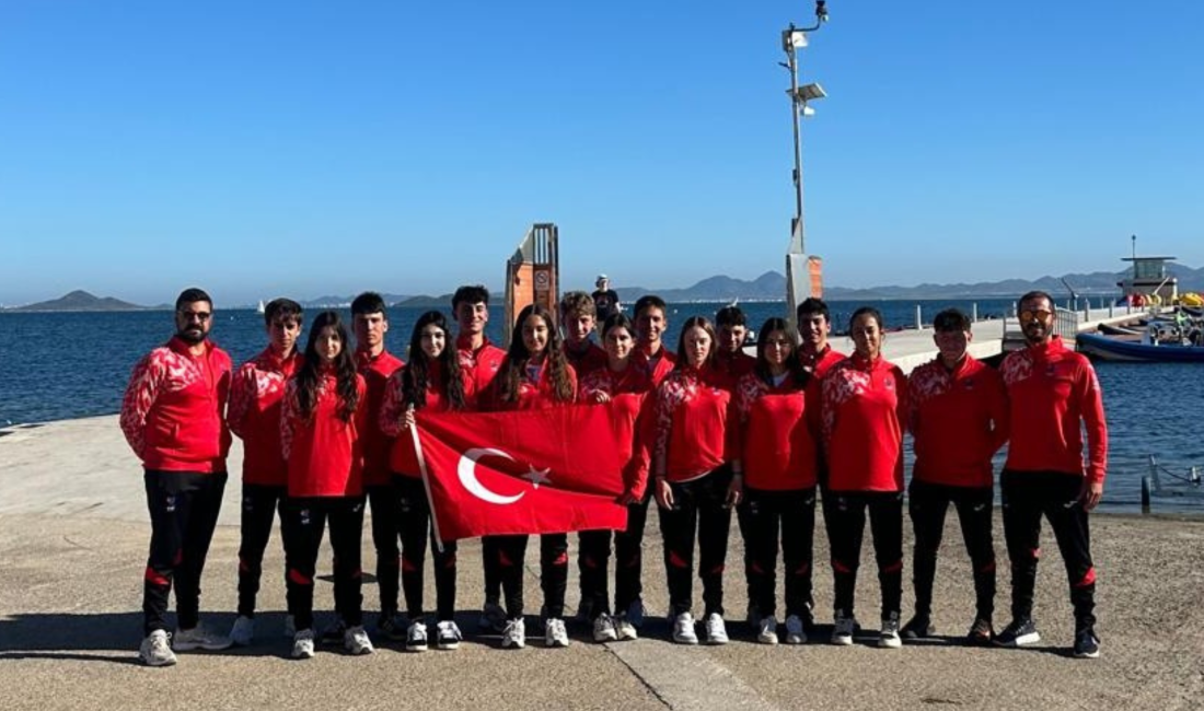 ILCA 4 Milli Takımımıza ILCA 4 Europa Cup ve ILCA 4 Avrupa Şampiyonası’nda Başarılar Dileriz! 6-9 Nisan Tarihleri arasında düzenlenecek olan ILCA 4 Europa Cup