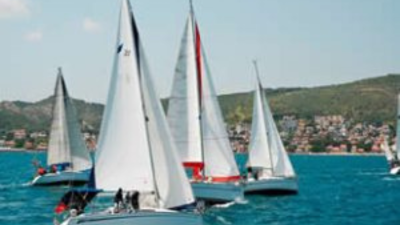 Üniversiteli yelkencilerin geleneksel buluşması Jimmy Key Universail Yelken Yarışları, 25–26