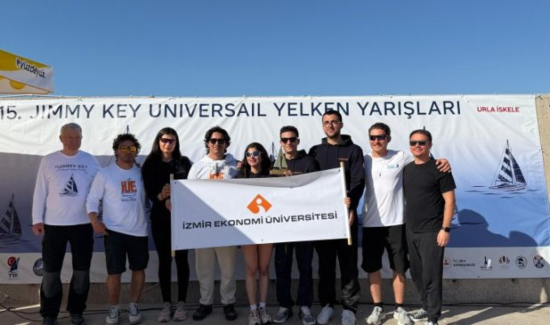 Ege’nin rüzgarında iki gün süren 15. Jimmy Key Universail Yelken