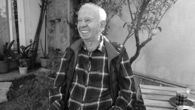 1940 yılında Bodrum’da dünyaya gelen İsmet Cengiz, Giritli ve İstanköy
