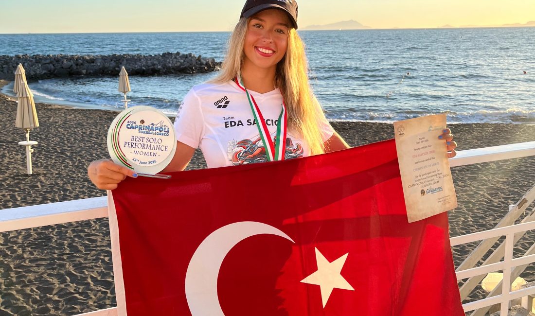 Açık deniz yüzmesinde Türkiye'nin gururu olan İzmirli ultramaraton sporcusu Eda