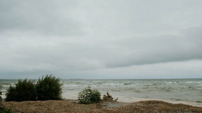 Overdue Norfolk County Boaters Found Deceased in Lake Erie A devastating boating accident on Lake Erie has claimed the