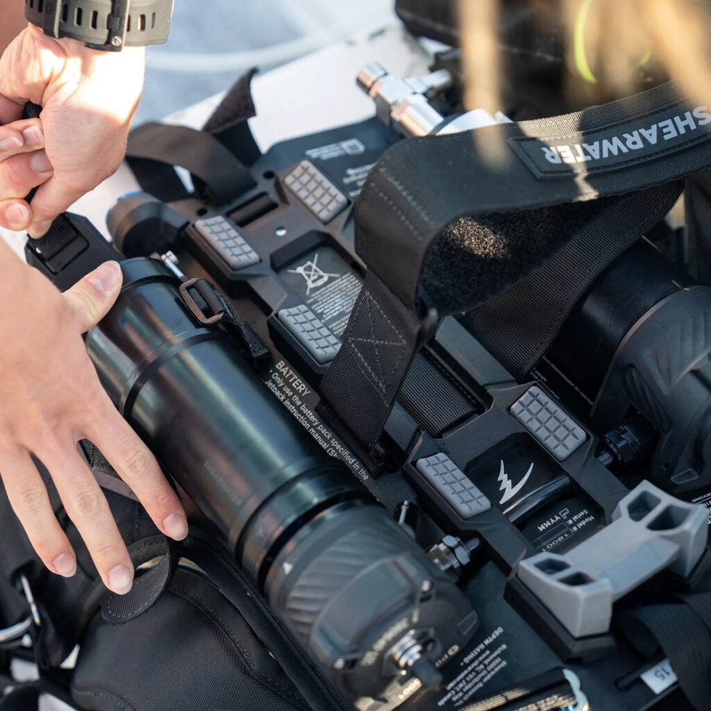 Shearwater Research’ün Avelo dalış sistemi için geliştirdiği Jetpack, CE işaretini