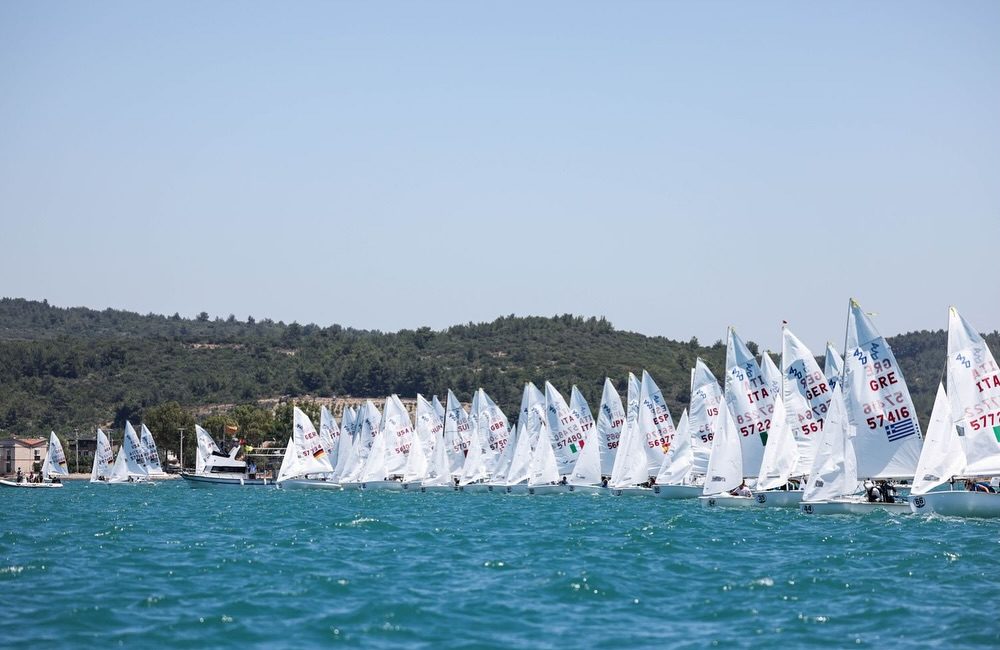 Türkiye Yelken Federasyonu ev sahipliğinde, Urla’daki Olimpik Kamp Merkezi’nde düzenlenen