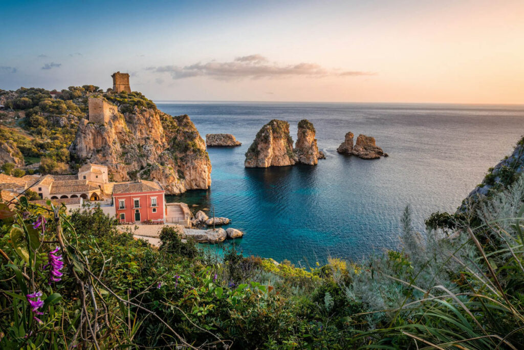 Scuba Diving in Italy: A Journey Beneath the Boot of the Mediterranean When you imagine Italy, your mind might drift to piazzas,