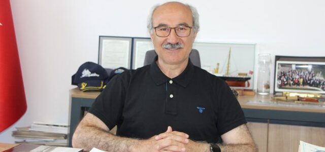 Bandırma Onyedi Eylül Üniversitesi Denizcilik Fakültesi Dekanı Prof. Dr. Mustafa Sarı, pinaların Marmara Denizi’nde, yapay resif ve heykellerin de Edremit Körfezi’ndeki önemini vurguladı. Sarı, gazetecilere yaptığı açıklamada, Bandırma Onyedi Eylül Üniversitesi, Burhaniye Ticaret Odası, Burhaniye Belediyesi, Gömeç Belediyesi, Marmara Adalar […]