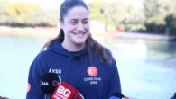 Bodrumlu milli yüzücü 23 yaşındaki Aysu Türkoğlu dünyanın en önemli ultra yüzme maratonları içerisinde yer alan Yeni Zelanda’daki iki ada arasındaki Cook Strait kanalını geçmek için hazırlıklarını tamamladı. Türkoğlu “Yaklaşık 27 kilometrelik kanalı geçen en genç Türk yüzücü olacağım için […]