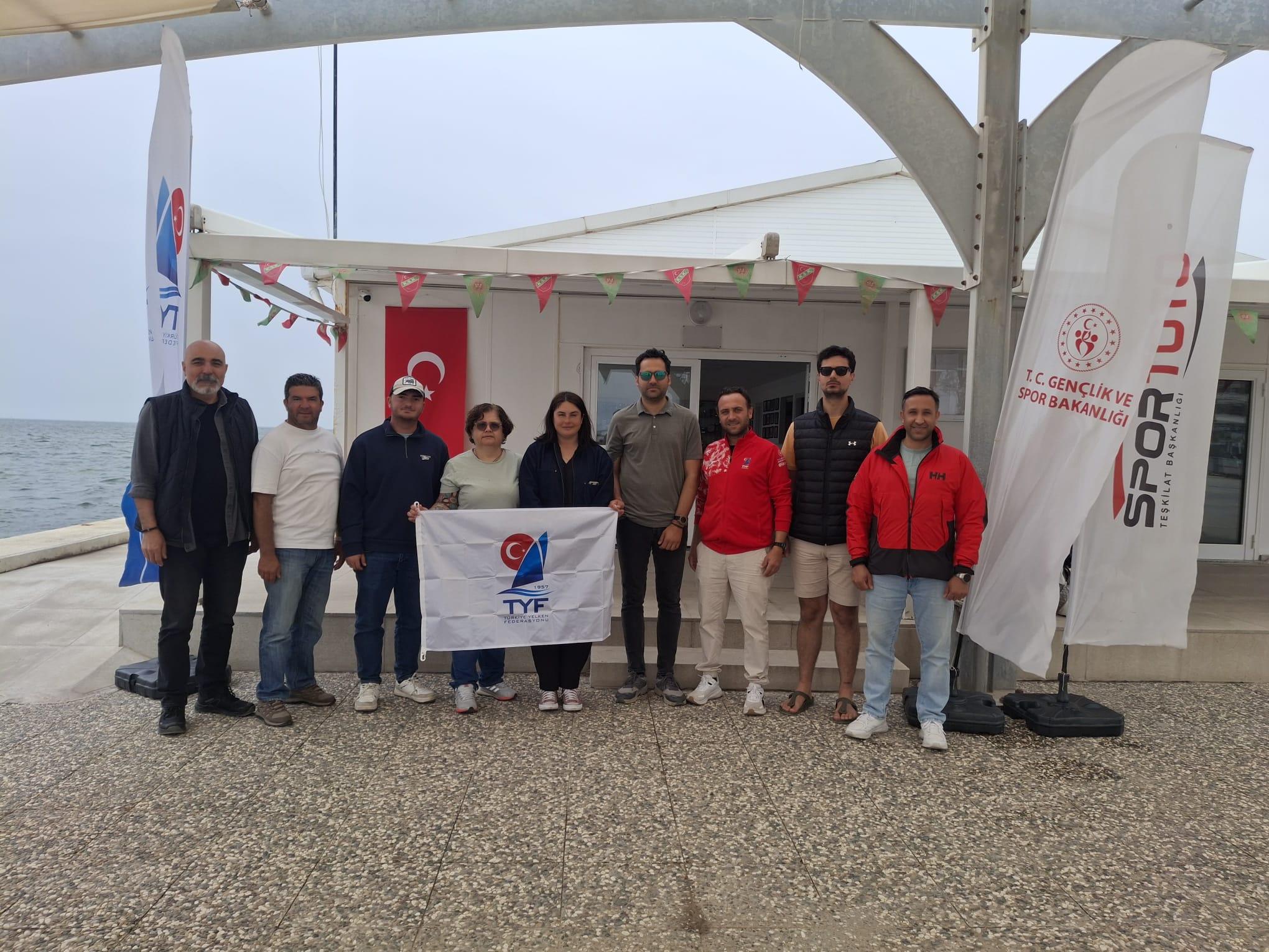 Yelkenli Tekne Eğitmeni Kursu YTE-1 (D4) İzmir’de Tamamlandı! 13-16 Nisan tarihleri arasında Karşıyaka Spor Kulübü Yelken Şubesi ev
