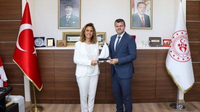 Türkiye Yelken Federasyonu Başkanı Özlem Akdurak, İstanbul Gençlik ve Spor