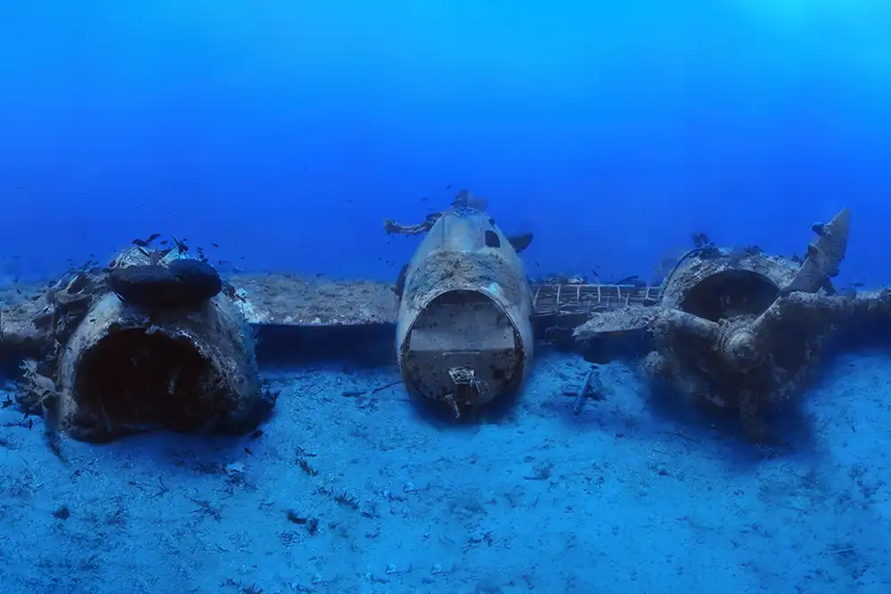 Silent Beau – diving the Naxos Bristol Beaufighter For diver Daniel Zaccheo, a dive trip to Naxos, Greece,