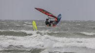 Day 3: 6 metre waves and 40 knot winds make for a memorable day at Middles The competition kicked off around midday on Tuesday. The location was a true Danish classic, middles. Middles is the place where the hills are […]
