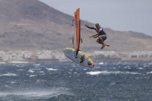 Action, action & more action featuring Ricardo Campello in Gran