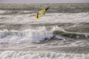 Event Preview: Three world titles on the line as the