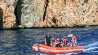 Antalya’da dalgıçlar, nesli tehlike altında olan Akdeniz foklarının yaşama alanları olan falezlerdeki mağaralarda inceleme yaptı. Muratpaşa Belediyesi, TED Antalya Koleji ve Sualtı Araştırmaları Derneği (SAD) tarafından imzalanan protokol kapsamında, nesli “kritik derecede tehdit altında tür” olarak sınıflandırılan Akdeniz fokunun korunması […]