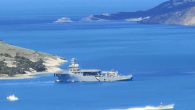 İzmir’in Foça ilçesinde düşen KT-1 tipi eğitim uçağının enkazını bulabilmek için Deniz Kuvvetleri Komutanlığı’na bağlı TCG Alemdar adlı arama-kurtarma gemisi bölgeye ulaştı. İzmir’de 2’nci Ana Jet Üs Komutanlığı’nda görev yapan KT-1 tipi uçağı, eğitim uçuşu sırasında motor arızası nedeniyle kaza […]