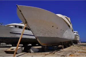An Egyptian tourist boat has sunk in the Red Sea