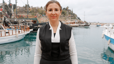 Müzeler, adını aldığı ilham perilerinin ziyaretçilerine fısıldadığı kamusal mekanlar. Bu