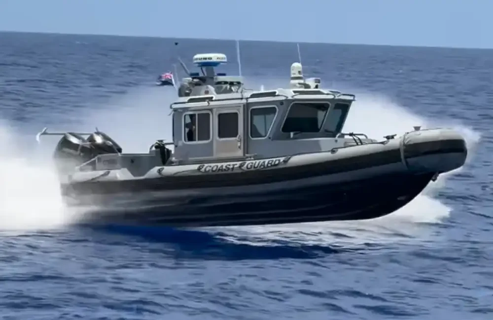 Six divers from the Cayman Islands Divers British Sub-Aqua Club