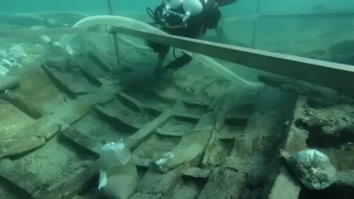 Hırvatistan’ın en popüler turizm merkezlerinden kabul edilen Zadar’ın güneyinde tarihi