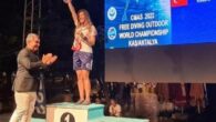 Antalya’nın Kaş ilçesinde düzenlenen Serbest Dalış Outdoor Dünya Şampiyonası’nın üçüncü gününde, biri büyük erkeklerde, ikisi master erkeklerde olmak üzere üç dünya rekoru kırıldı. Türkiye Sualtı Sporları Federasyonu (TSSF) ev sahipliğinde, Dünya Sualtı Aktiviteleri Konfederasyonu’nca (CMAS) Kaş ilçesinde yapılan Serbest Dalış […]