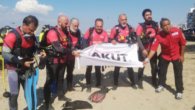 17 Ağustos 1999 günü merkez üssü Gölcük olan Marmara Depremi’nde hayatını kaybeden yaklaşık 19 bin kişi 23 yıl sonra anılıyor. Tüm Marmara Bölgesi’nin yanı sıra İzmir’de bile hissedilen depremin merkez üssünde 200’den fazla gönüllüsüyle 15 kişiyi bina enkazlarından kurtararak hayata […]