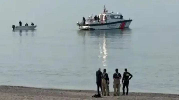 İstanbul Çatalca’da denize açıldıkları jet skiden düşen iki arkadaştan biri