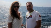 Yassıada’da süren inşaat nedeniyle yaşam alanları yok olmak üzereyken bilim insanları tarafından Neandros adası açıklarına taşınan Marmara Denizi mercanları sualtında görüntülendi. Sinema ve tiyatro oyuncusu Özge Borak, 33 metre derinlikteki mercanlara dalarken ekolojinin devamı için çevreyi korumanın önemine değindi. Borak’a […]
