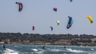 Çanakkale’nin Gökçeada ilçesindeki Kefalos plajı, kite sörf meraklılarının gözde mekanları arasında yer alıyor. Gökçeada’nın sahillerini kite sörfler renklendiriyor. Kitesurfing, kiteboarding olarak da bilinen, güçlü bir uçurtma ve küçük board ile beraber sörfçüye su üzerinde hareket etme imkanı sağlayan bu spor […]