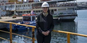 İstanbul’un simge gemilerinden olmasına rağmen 10 yıl kullanılmayan ve parçalanmak