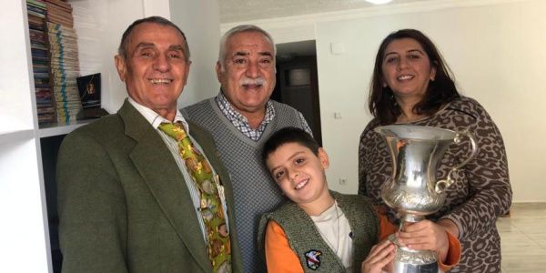 Harun Sevinç, 21 Haziran 1954 yılında Yozgat Akdağmaden iİlçesi Gökdere
