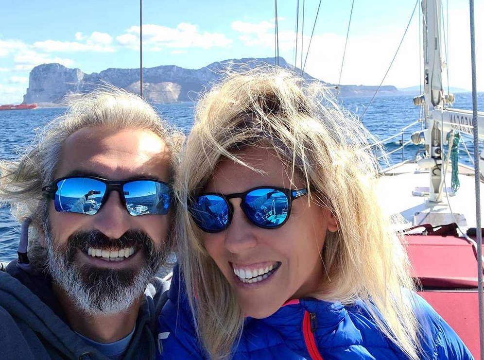 Yazılımcı Emre Erduran ve tercüman Arzu Özen dünya seyahati yapmak