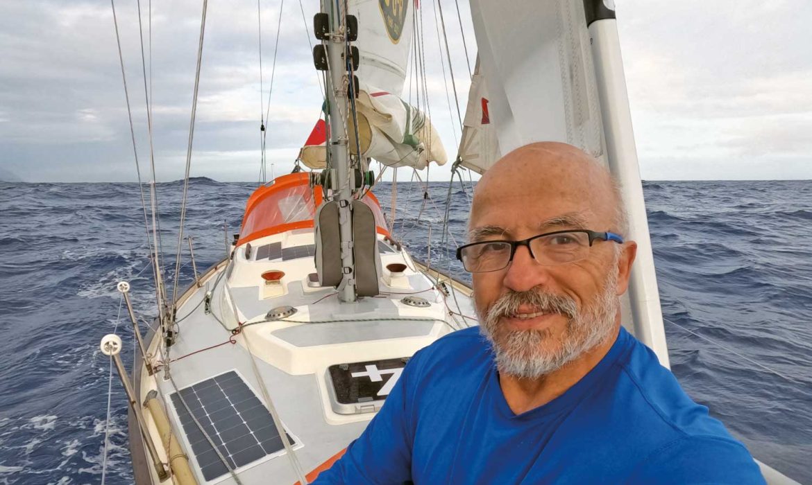 Golden Globe Race için hazırlıklarımı sürdüreceğim İngiltere’deki Lymington’a ulaşmaya çabalıyorum.