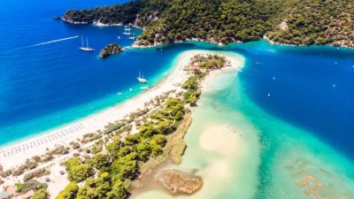 Ölüdeniz Kumburnu Plajı için 2026 yılına ait giriş ücretleri netleşti.