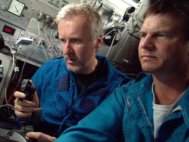 Wikipedia • RMS Titanic sank on 15 April 1912 in