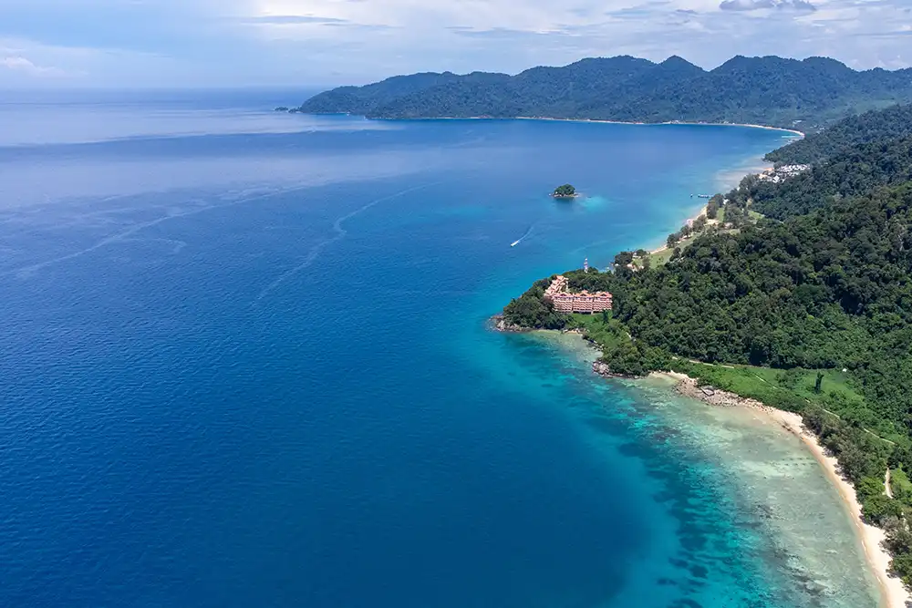 A 31-year-old Malaysian diver has died off Pulau Tioman, Malaysia,