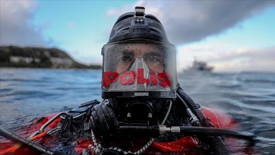 Aliağa’da balıkçı barınağındaki bir teknede mala zarar verilmesi ihbarı üzerine