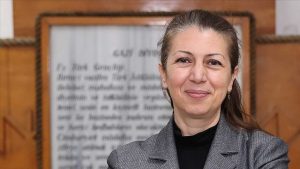 Türk bilim insanı Prof. Dr. Burcu Özsoy, Antarktika’da ay yıldızlı