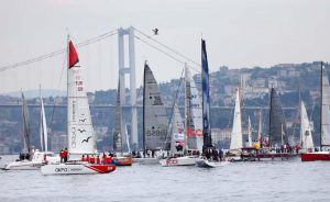 Cumhurbaşkanlığı Uluslararası Yat Yarışları, 29 Ekim Cumhuriyet Bayramı’nda başladı. Dolmabahçe