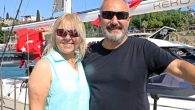 Antalya’da yaşayan avukat Sezgin Tekin (63) ile eşi emekli öğretmen Betül Tekin (59), ‘Kekova’ adındaki yatlarıyla tarihi Kaleiçi’nden açılarak dünya turuna çıktı. En az 5 yıl sürmesini planladıkları yolculukları öncesi terliklerini karada bırakan Tekin çifti, sevdikleriyle vedalaştıktan sonra yatlarının halatlarını […]